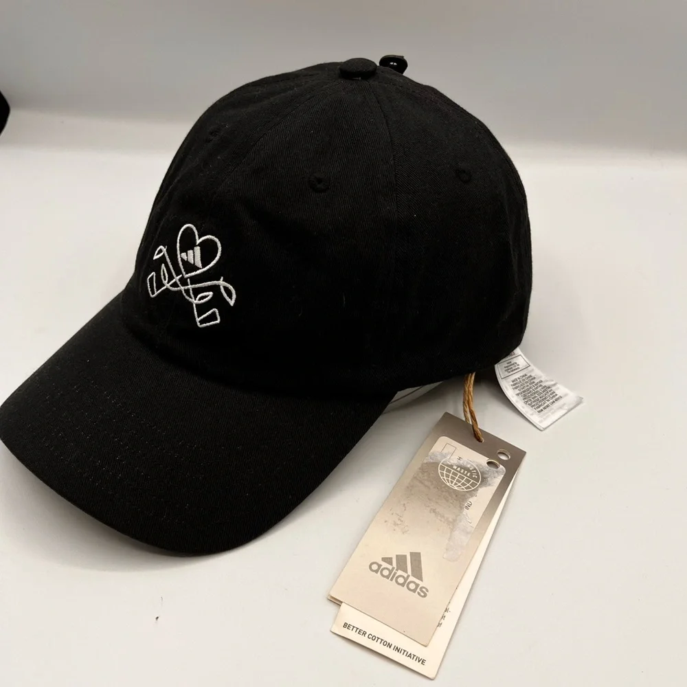 Adidas Women’s Coat of Arms Black White Golf Hat NWT Ponytail OSFW Cap - Picture 1 of 5